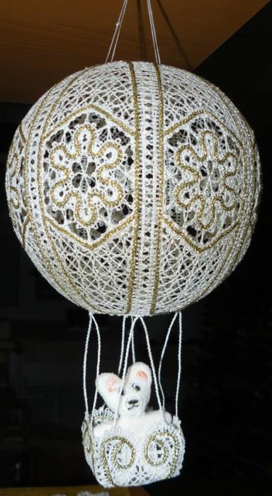 FSL Battenberg Lace Hot-Air Balloon Ornament image 6